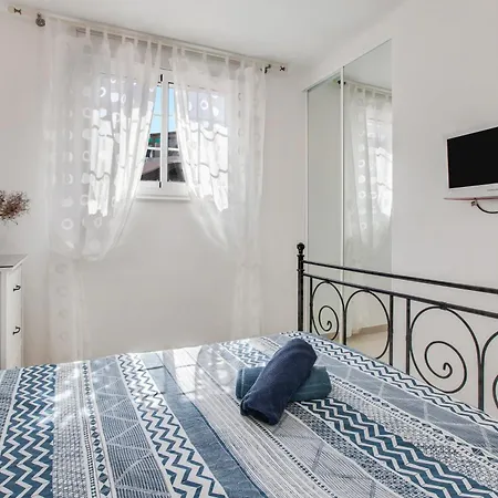 Nyaraló Casa Orquidea 7 *